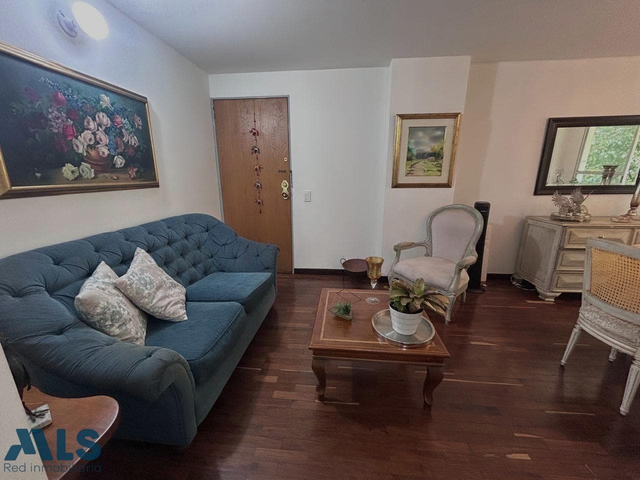 Apartamento en venta en La Aguacatala, Poblado, Medellín — foto 1 de 13