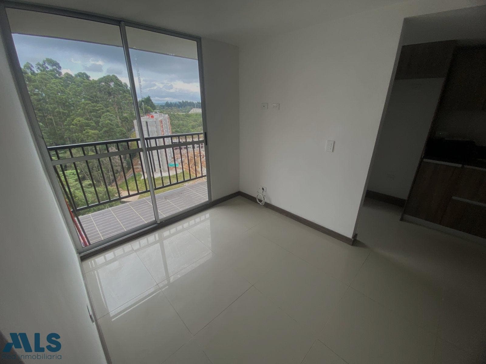 Apartamento en venta en V. Fontibon, Oriente Antioqueño, Rionegro — foto 1 de 11