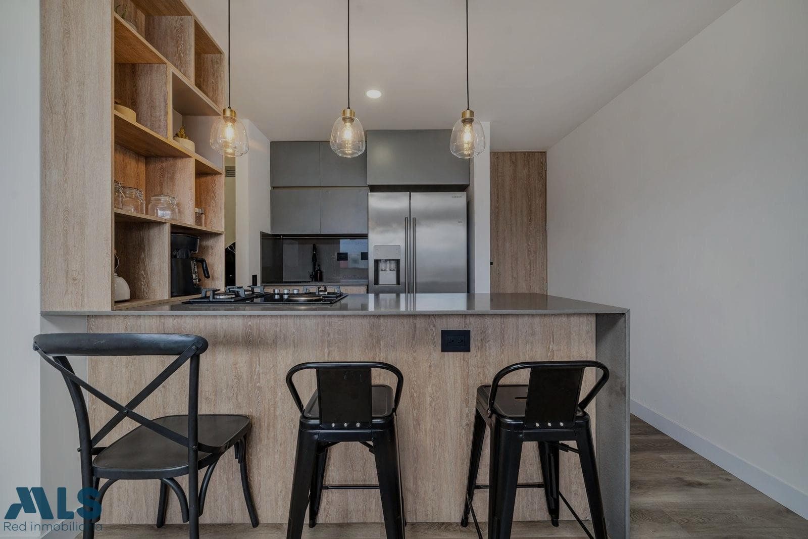 Apartamento en venta en La Aguacatala, Poblado, Medellín — foto 1 de 10