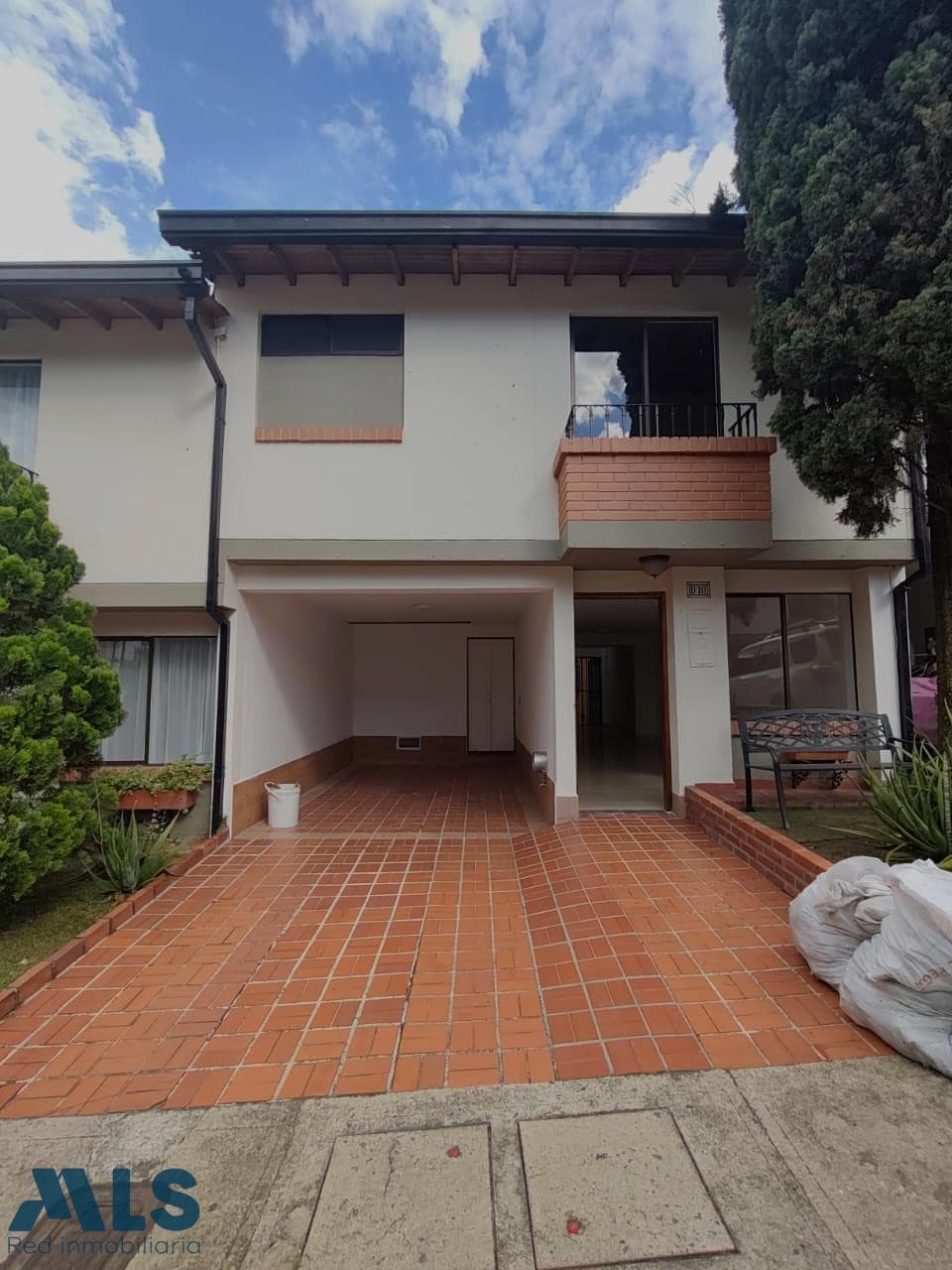 Casa en venta en Prados De, Aburra Sur, Sabaneta — foto 1 de 18