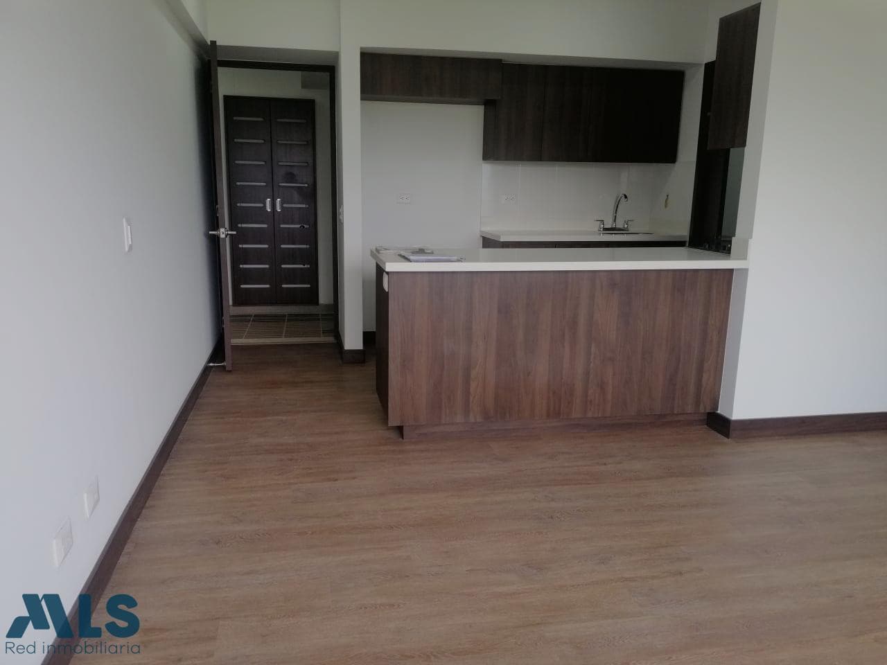 Apartamento en venta en Toledo, Aburra Sur, La Estrella — foto 1 de 15