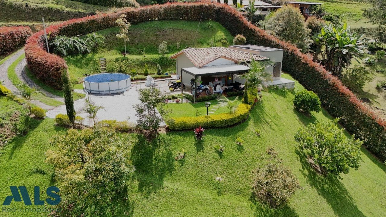 Finca Recreativa en venta en Chaparral, Oriente Antioqueño, San Vicente — foto 1 de 8