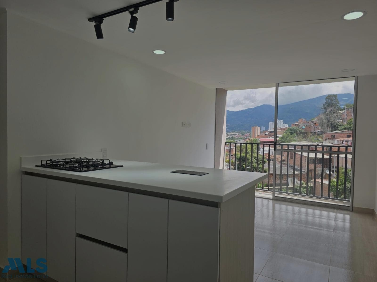 Apartamento en venta en Fátima, Aburra Sur, Itagüí — foto 1 de 24