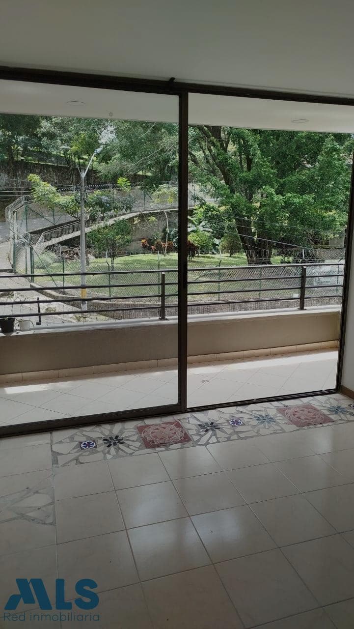 Apartamento en venta en Conquistadores, Laureles, Medellín — foto 1 de 28