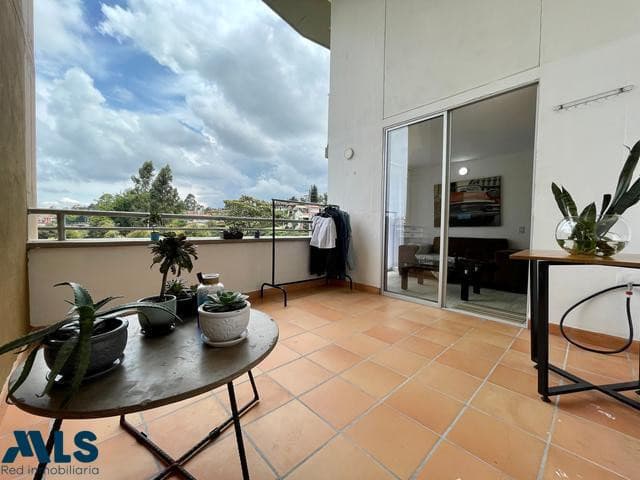 Apartamento en venta en Alcaravanes, Oriente Antioqueño, Marinilla — foto 1 de 20