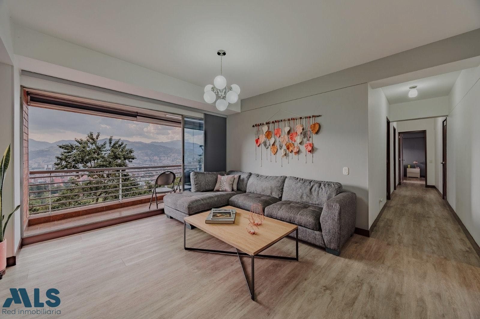 Apartamento en venta en Loma Del Escobero, Aburra Sur, Envigado — foto 1 de 28