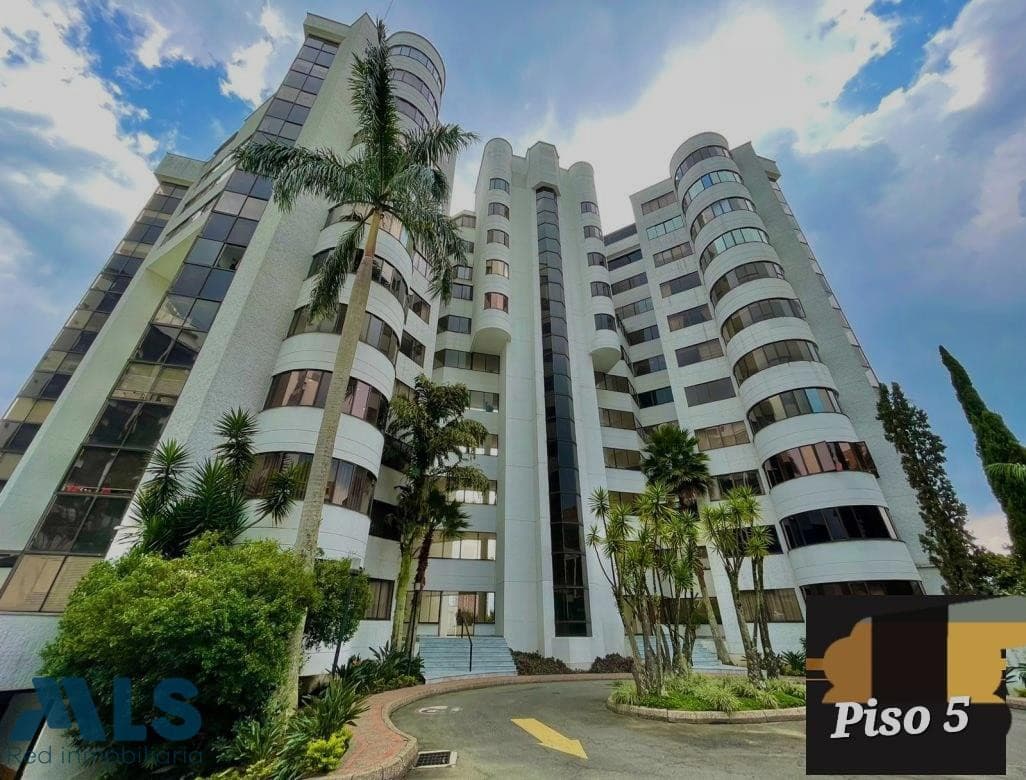 Apartamento en venta en Los Balsos Nº 1, Poblado, Medellín — foto 1 de 26