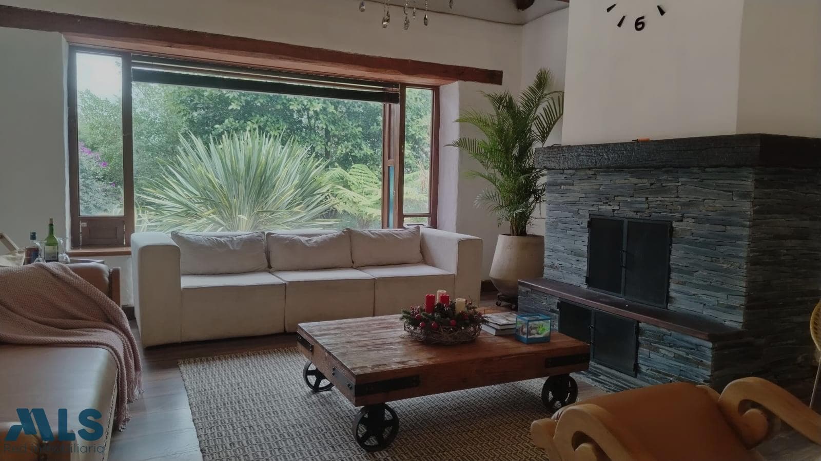 Casa en venta en V. El Salado, Oriente Antioqueño, El Retiro — foto 1 de 30