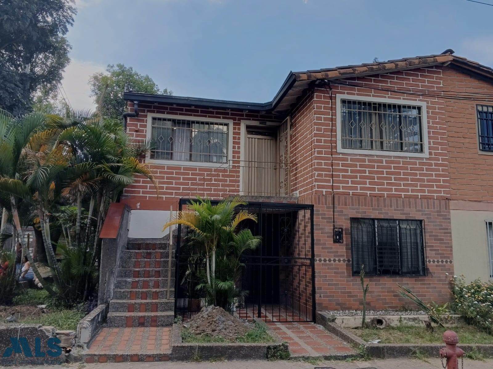Casa en venta en Belén Guayabal, Medellín — foto 1 de 14