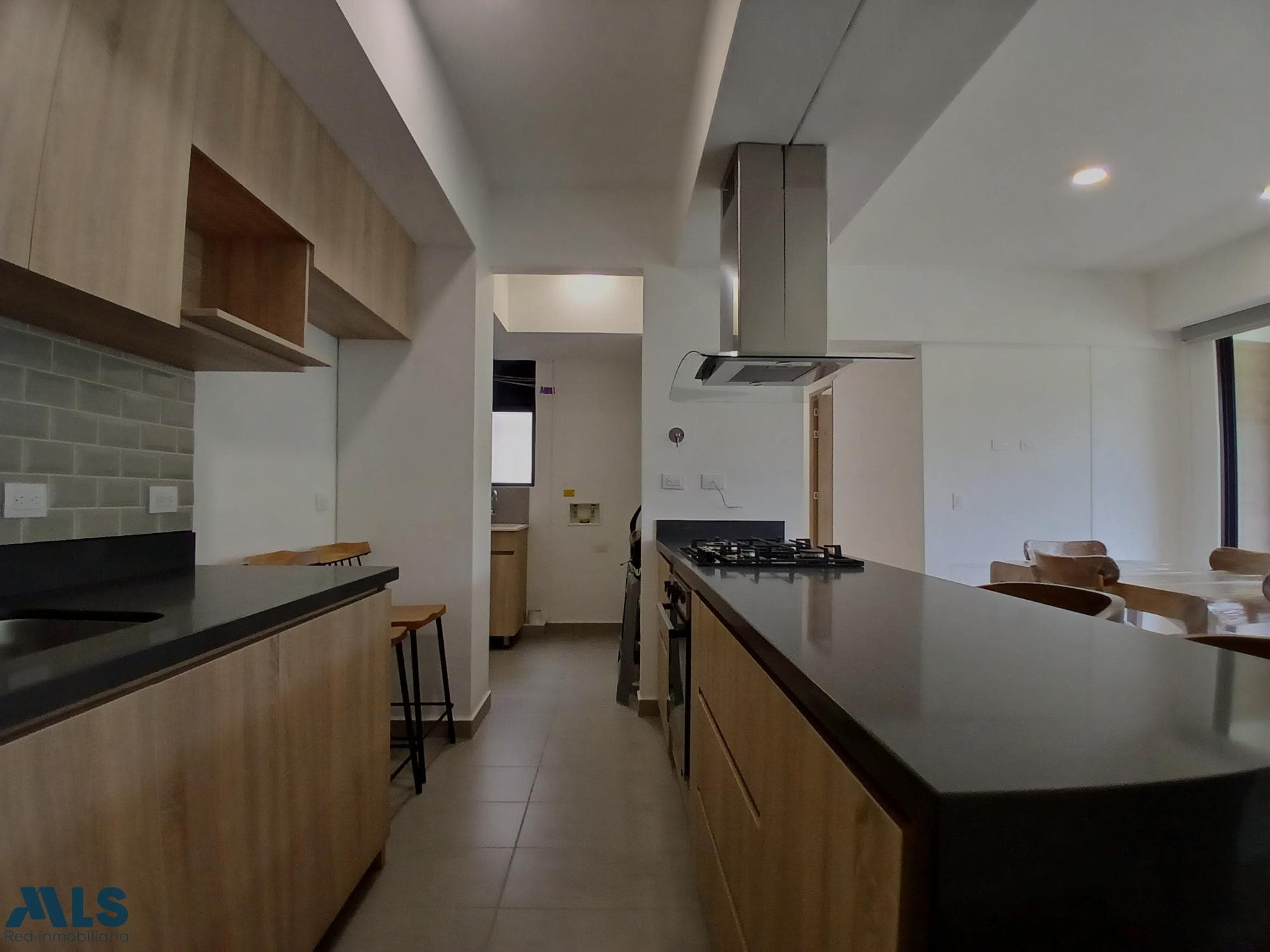Apartamento en venta en V. La Argentina, Oriente Antioqueño, El Retiro — foto 1 de 24