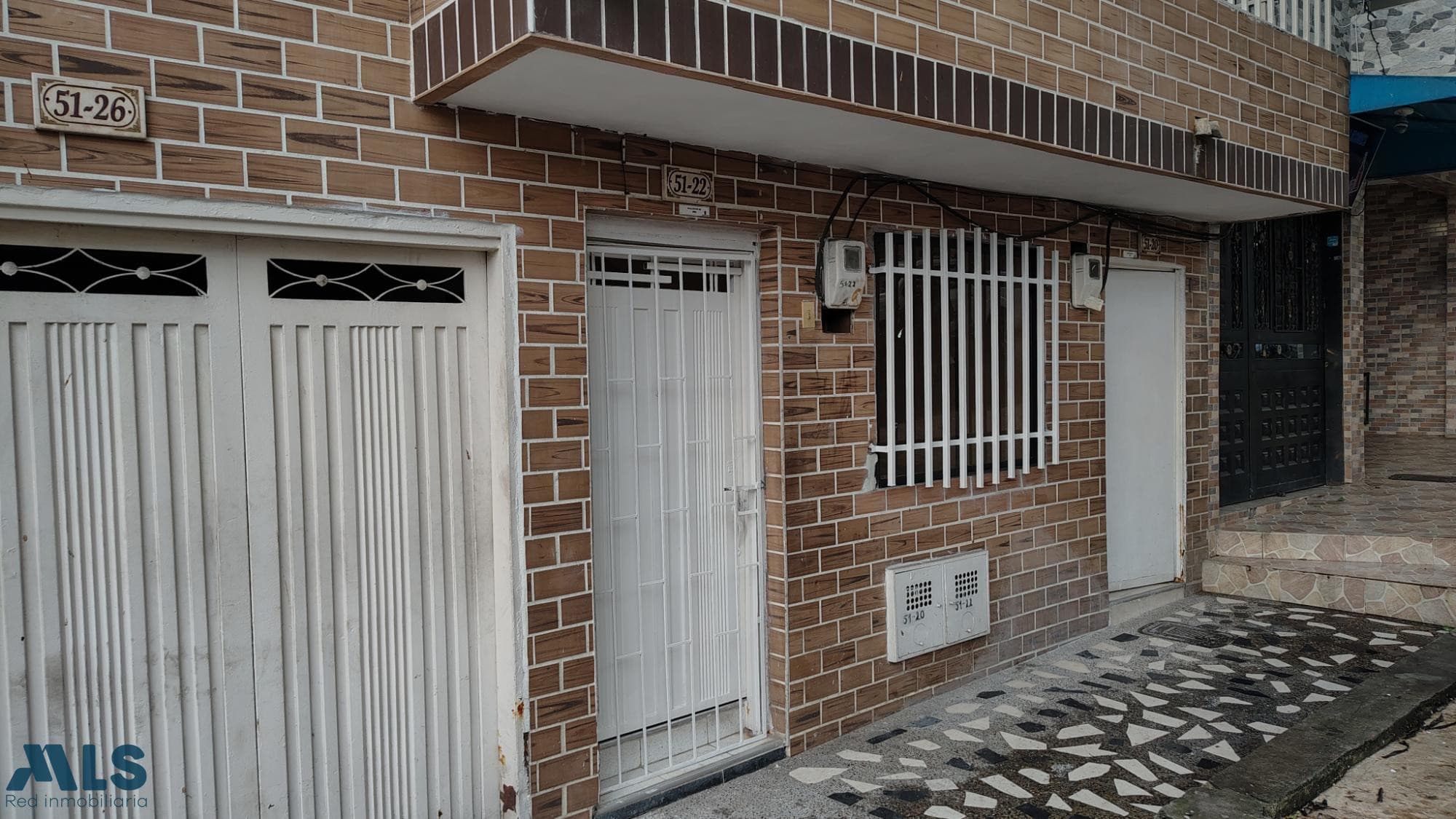 Casa en venta en Miranda, Centro, Medellín — foto 1 de 22