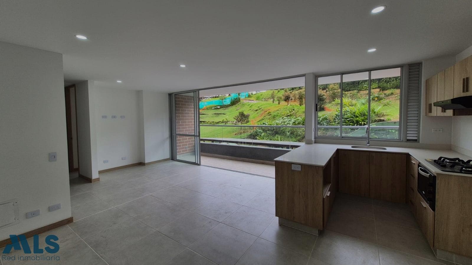 Apartamento en venta en V. Ojo De Agua, Oriente Antioqueño, Rionegro — foto 1 de 24
