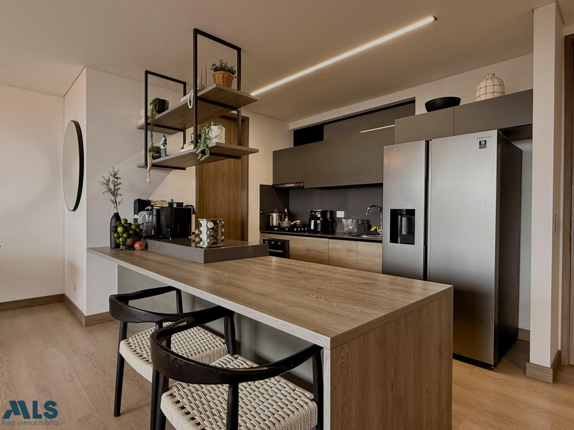 Apartamento en venta en Los Balsos Nº 1, Poblado, Medellín — foto 1 de 23