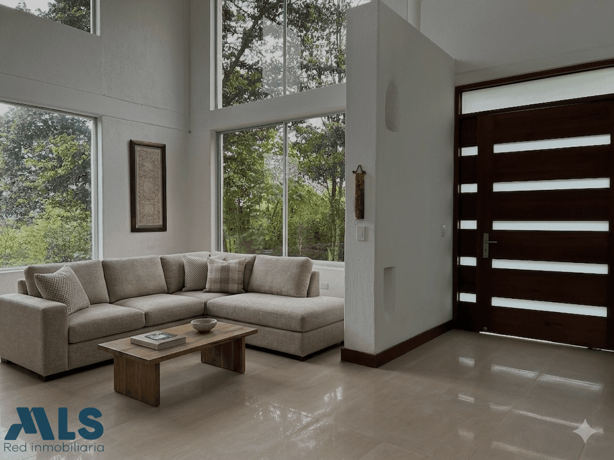 Casa en venta en Loma Del Escobero, Aburra Sur, Envigado — foto 1 de 34