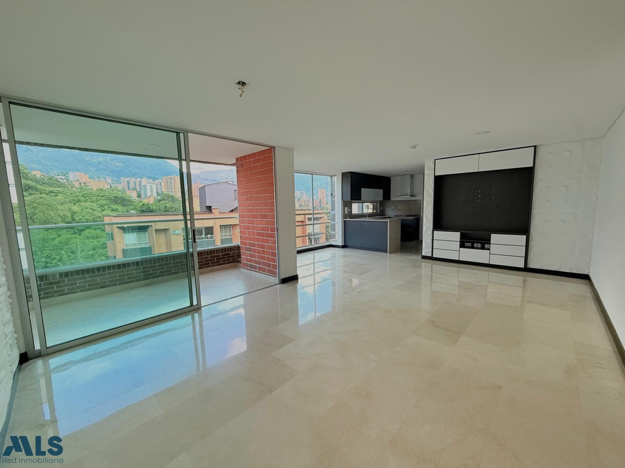 Apartamento en venta en Santa Maria De Los Angeles, Poblado, Medellín — foto 1 de 13