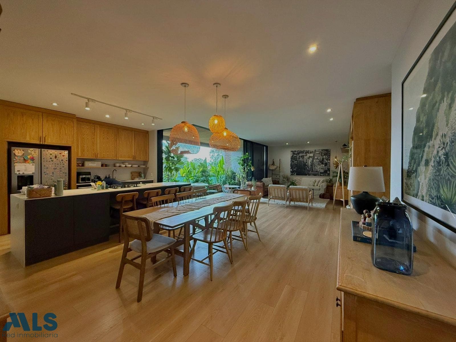 Apartamento en venta en Los Balsos Nº 2, Poblado, Medellín — foto 1 de 19