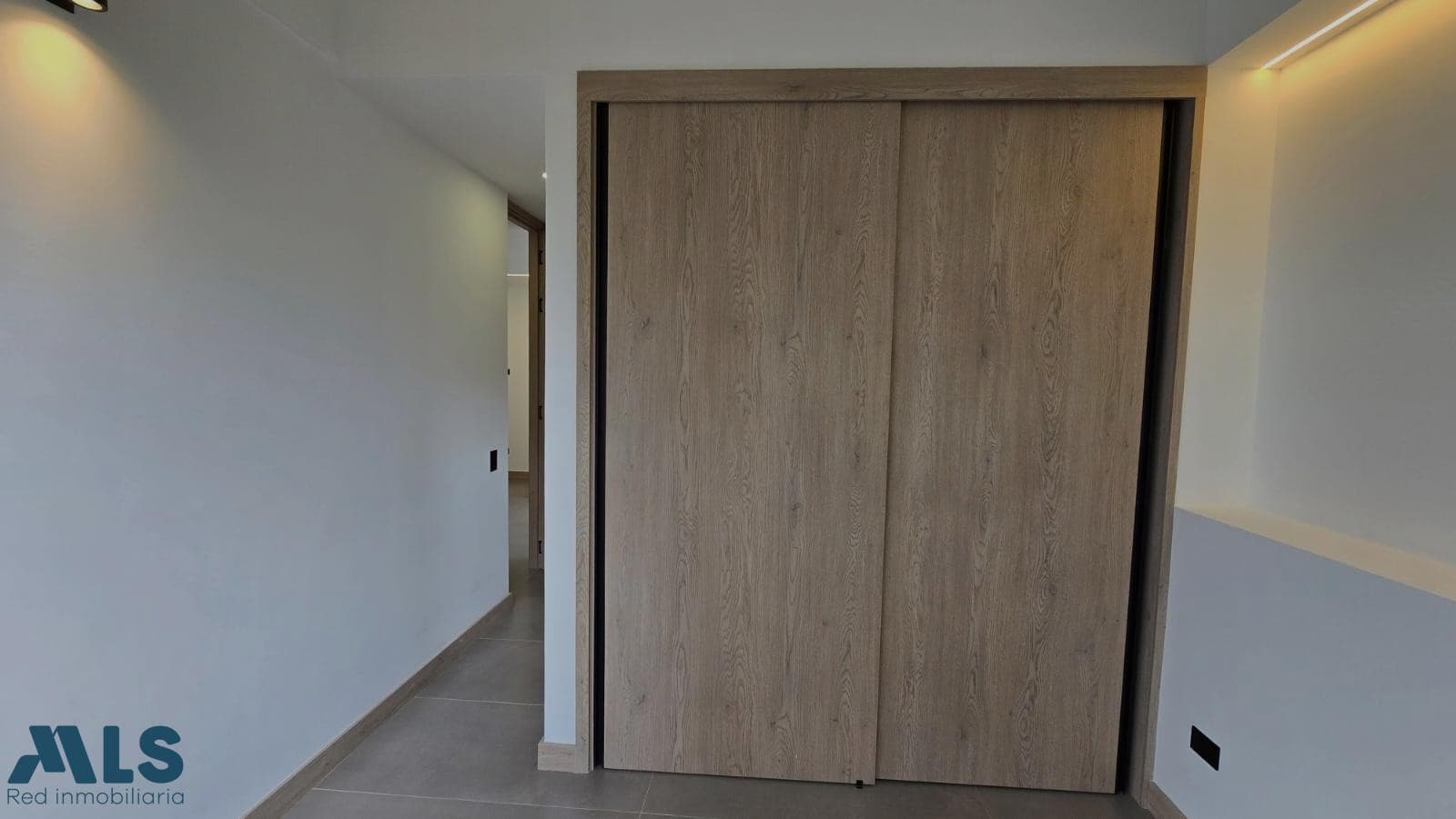 Casa en venta en V. Llanogrande, Oriente Antioqueño, Rionegro — foto 1 de 36