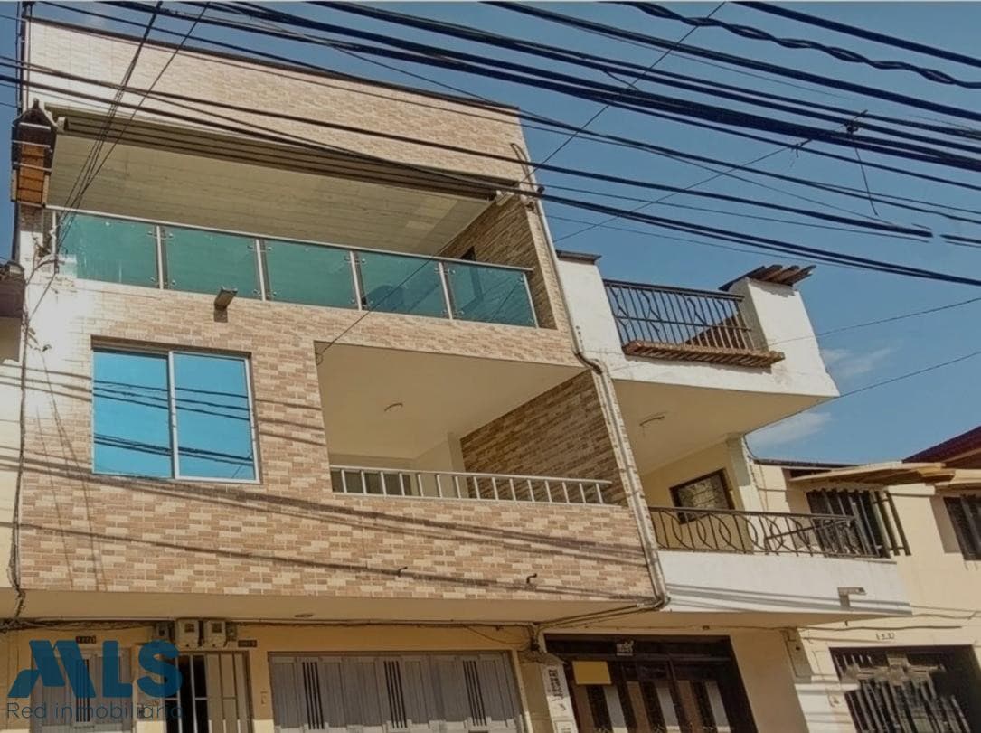 Apartamento en venta en Alameda, Belén Guayabal, Medellín — foto 1 de 12