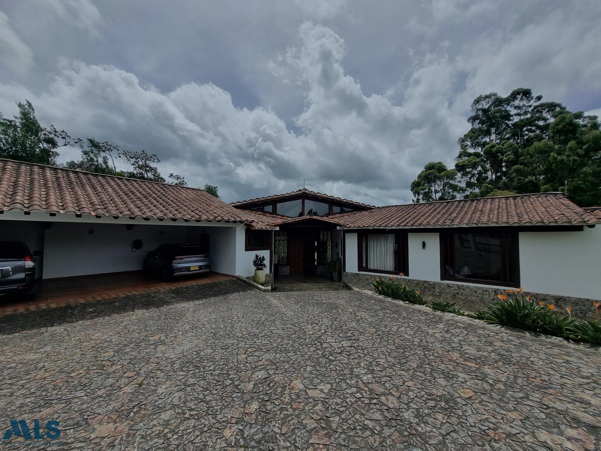 Casa en venta en Alto De Las Palmas, Aburra Sur, Envigado — foto 1 de 42