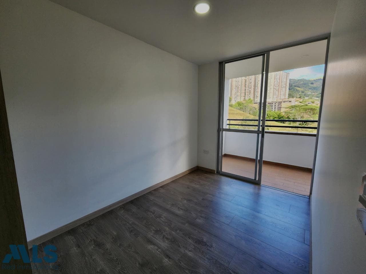 Apartamento en venta en Aves Marías, Aburra Sur, Sabaneta — foto 1 de 8