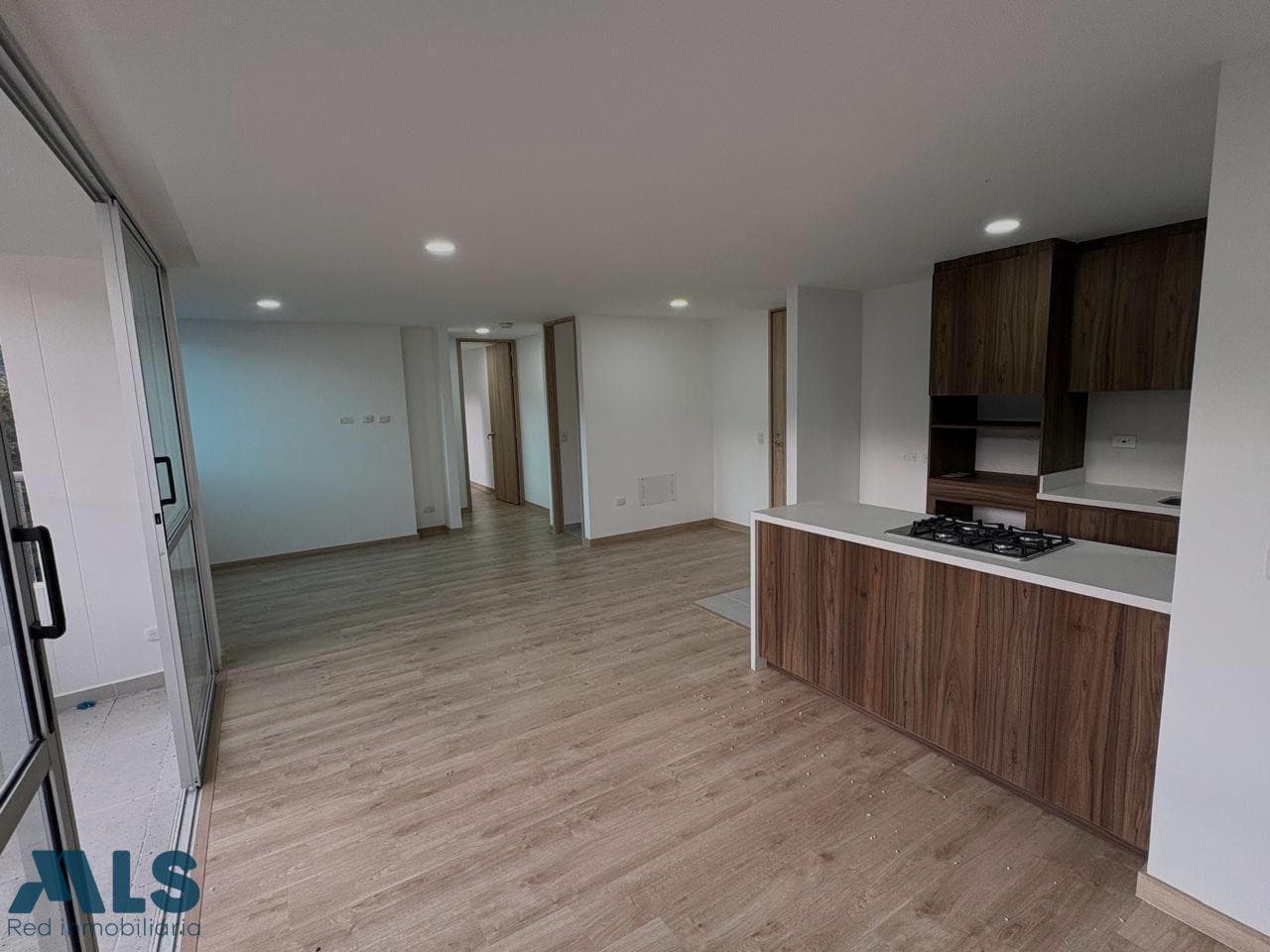 Apartamento en venta en Loma De San Jose, Aburra Sur, Sabaneta — foto 1 de 17