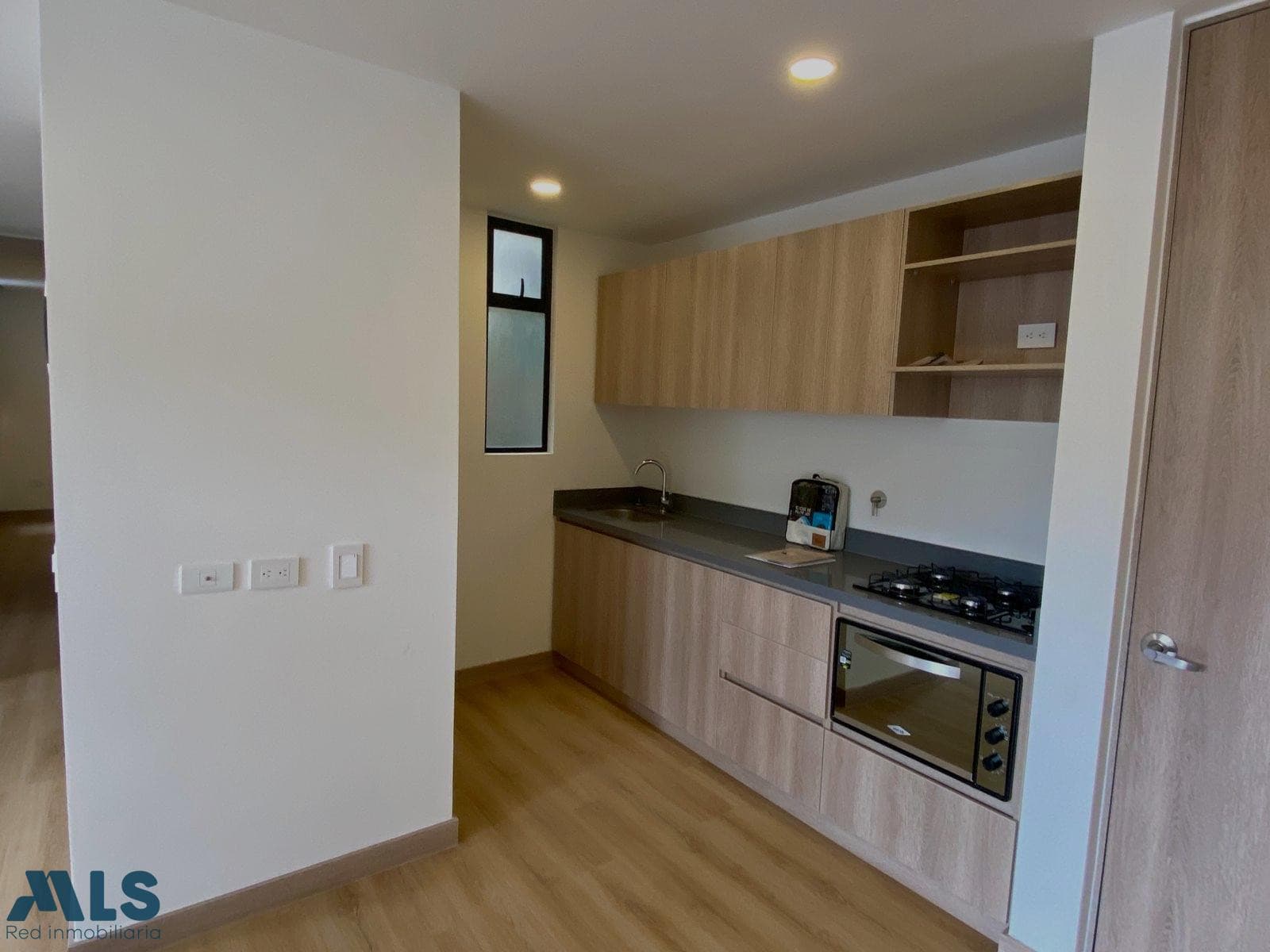 Apartamento en venta en Urbano (la, Oriente Antioqueño, La Ceja — foto 1 de 19