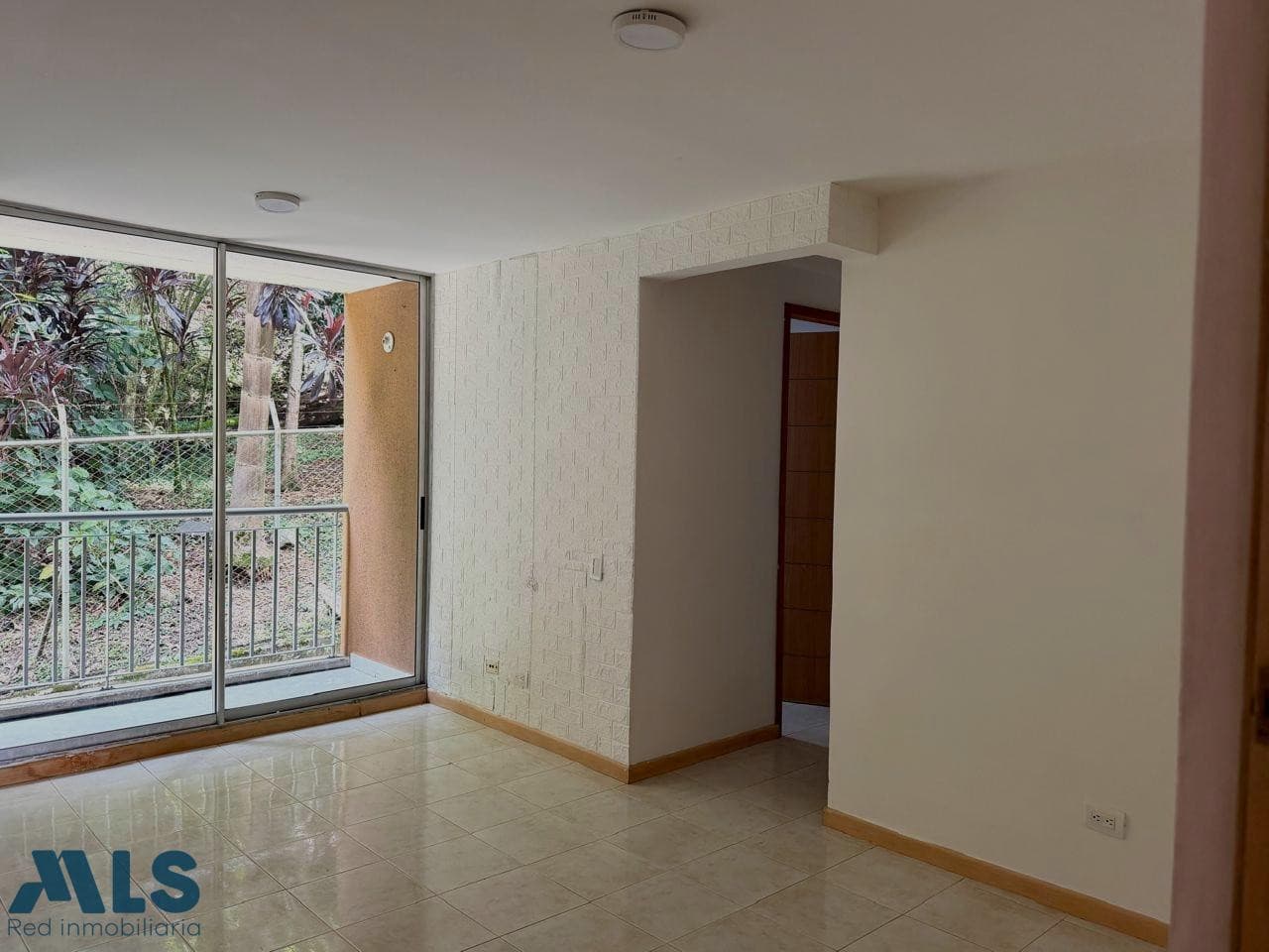 Apartamento en venta en La Hondonada, Belén Guayabal, Medellín — foto 1 de 25