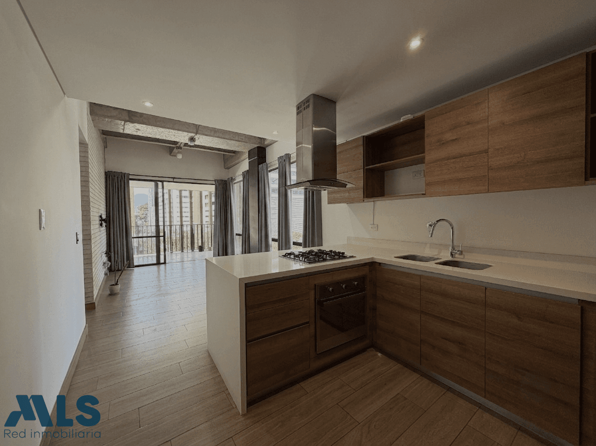 Apartamento en venta en Ciudad Del Rio, Poblado, Medellín — foto 1 de 26