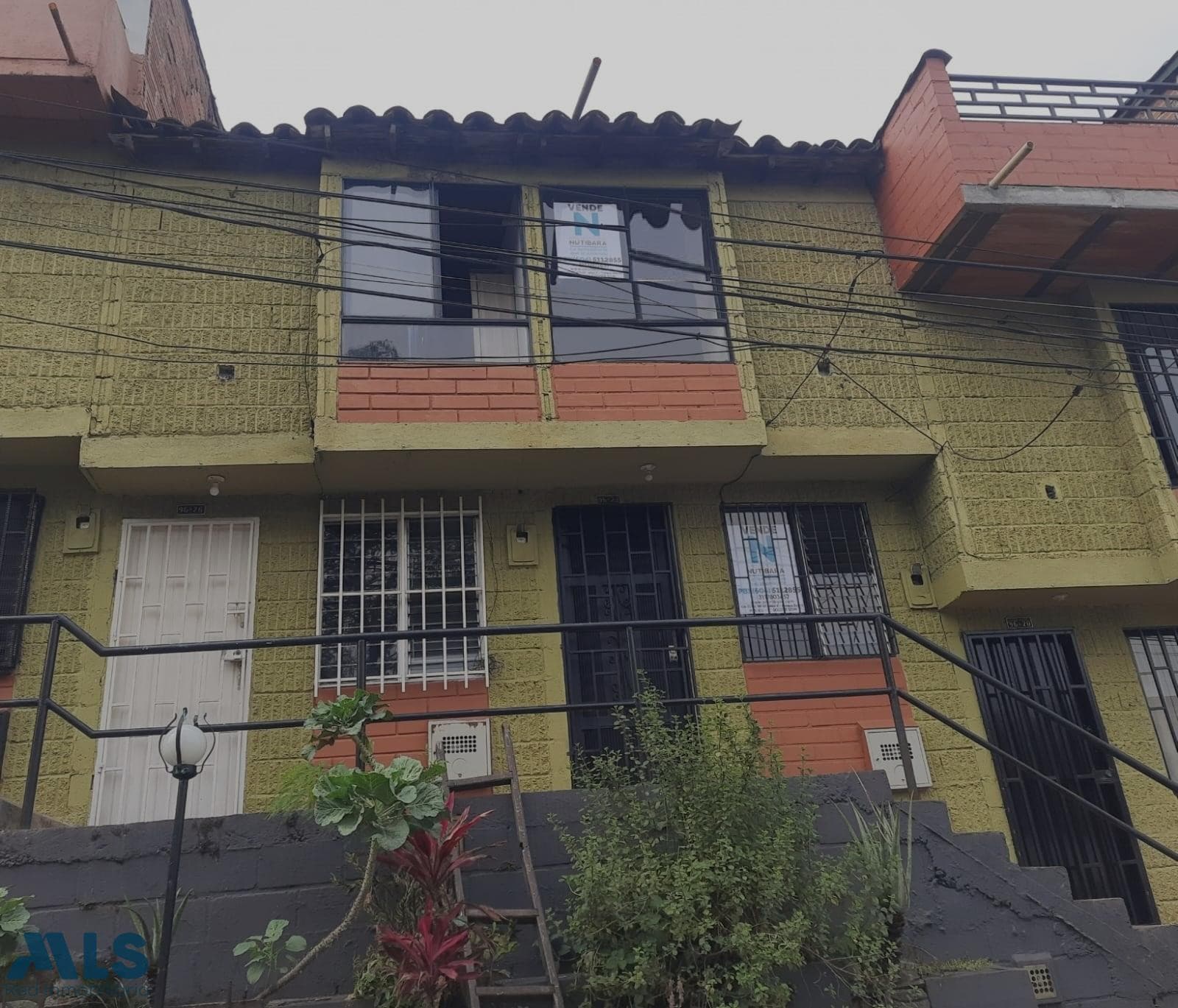 Casa en venta en La Floresta, Occidente, Medellín — foto 1 de 14