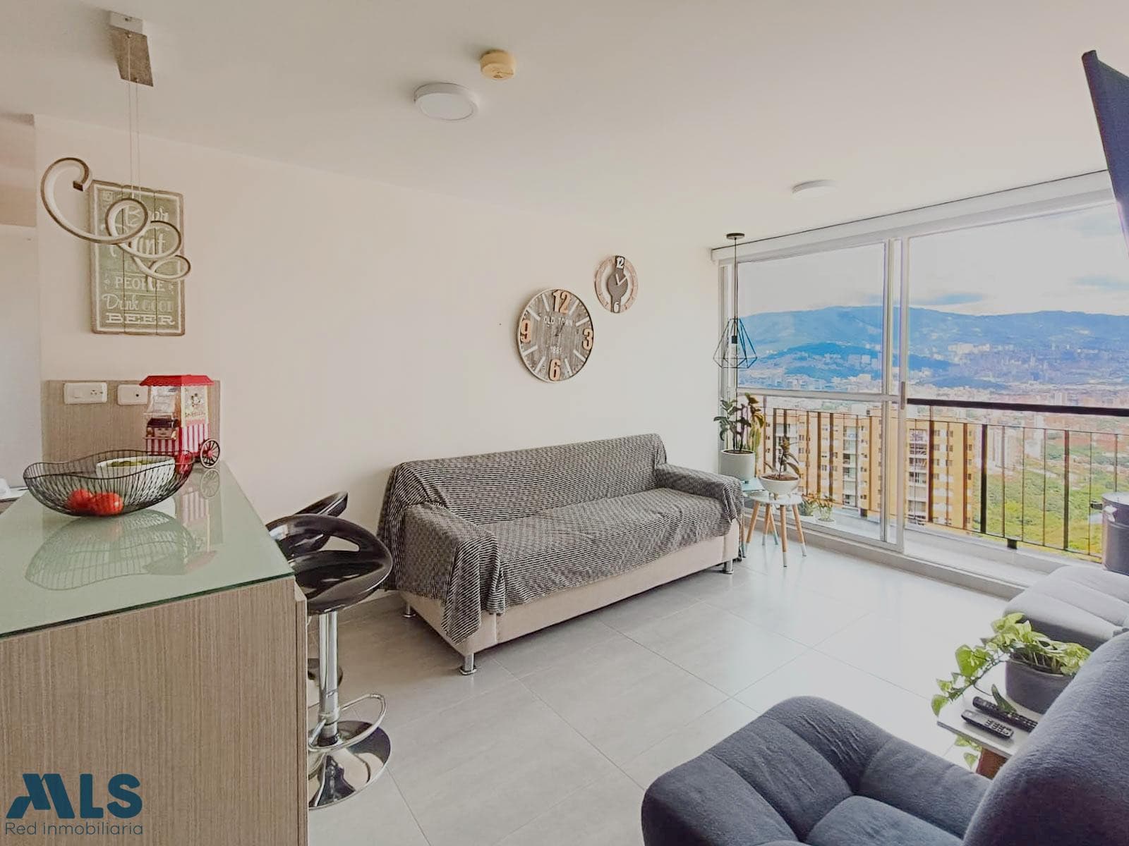 Apartamento en venta en Calasanz, Occidente, Medellín — foto 1 de 21