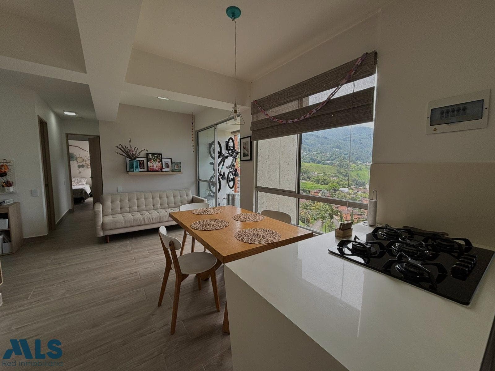 Apartamento en venta en Las Lomitas, Aburra Sur, Sabaneta — foto 1 de 16