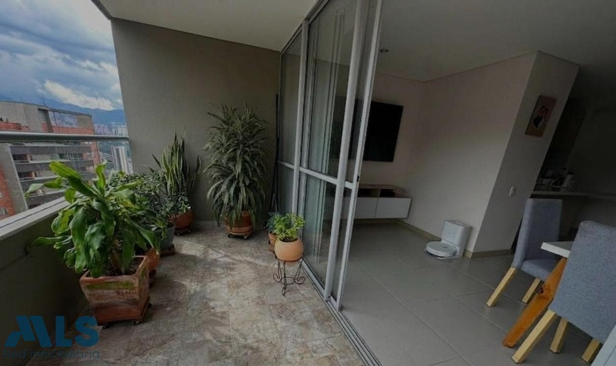 Apartamento en venta en Vegas De San José, Aburra Sur, Sabaneta — foto 1 de 15