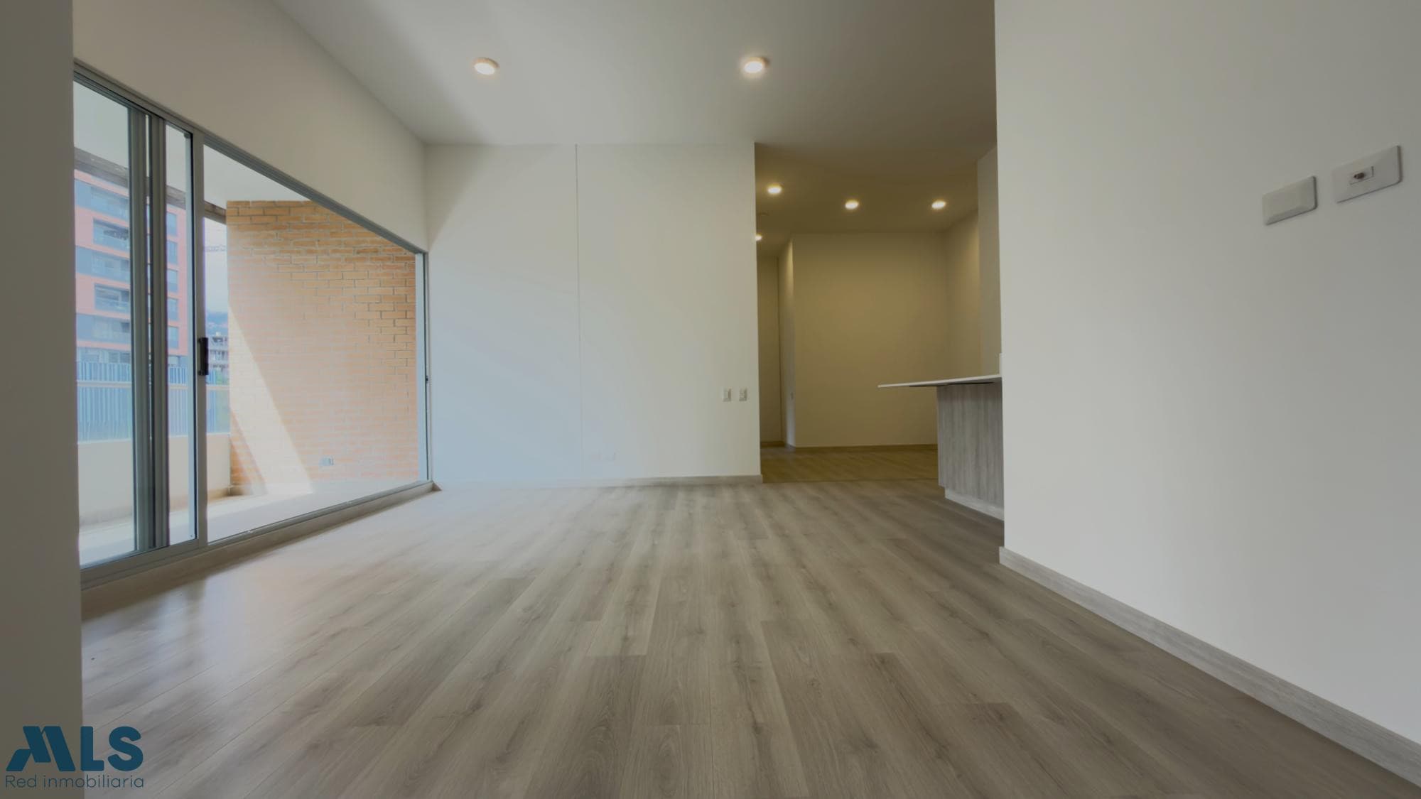 Apartamento en venta en Ciudad Del Rio, Poblado, Medellín — foto 1 de 17