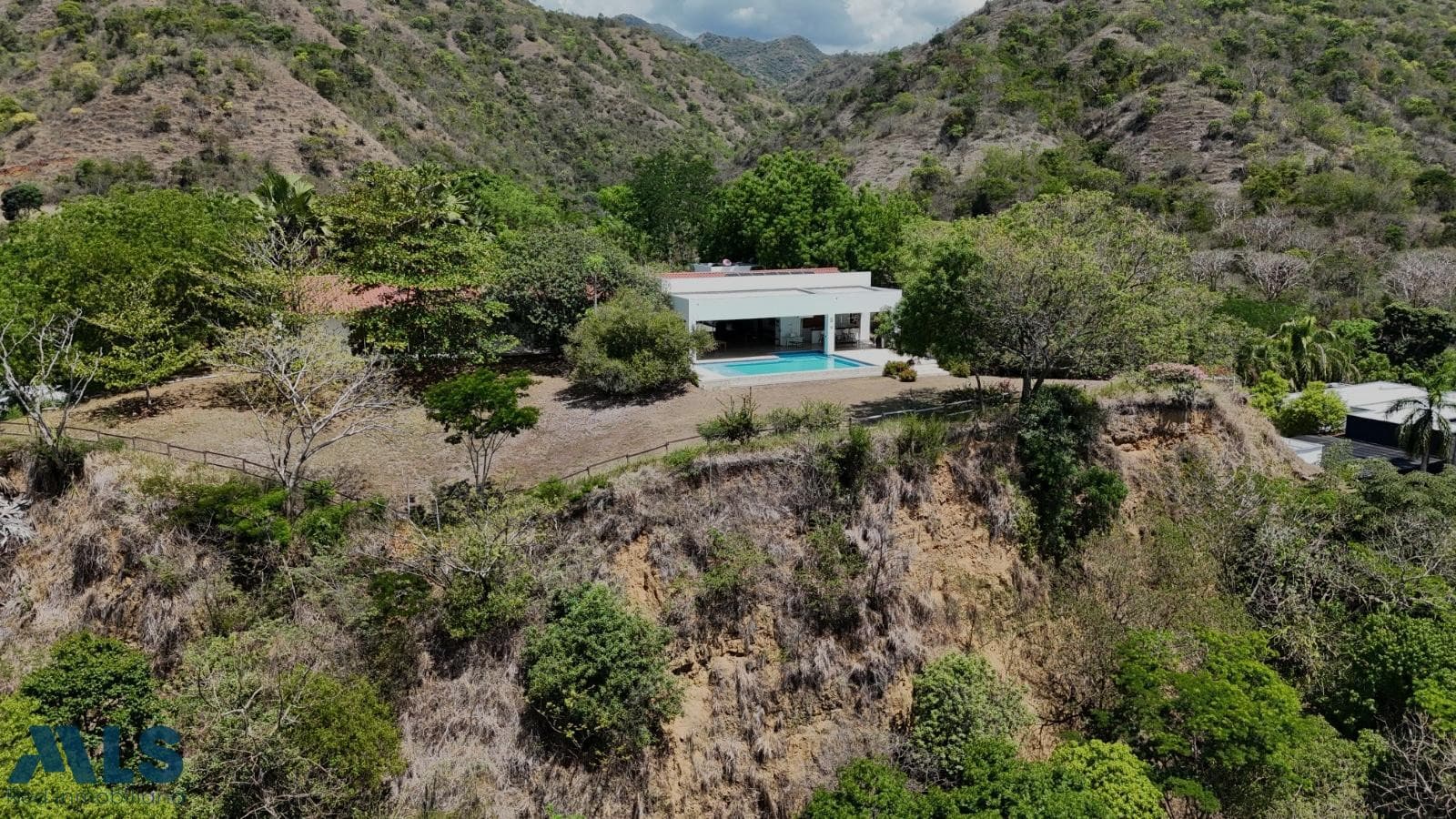 Lote Residencial en venta en V. El Espinal, Occidente Antioqueño, Santa Fe De Antioquia — foto 1 de 30