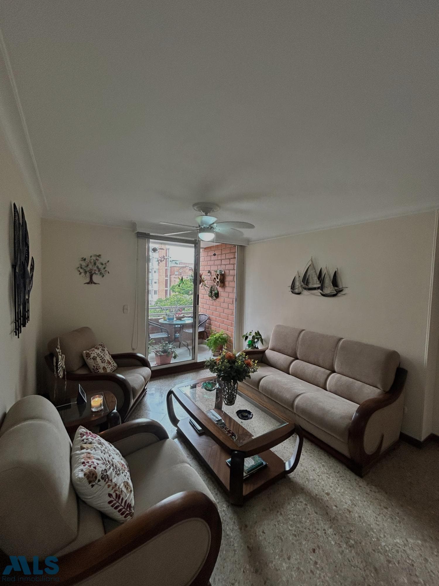 Apartamento en venta en Laureles, Medellín — foto 1 de 22