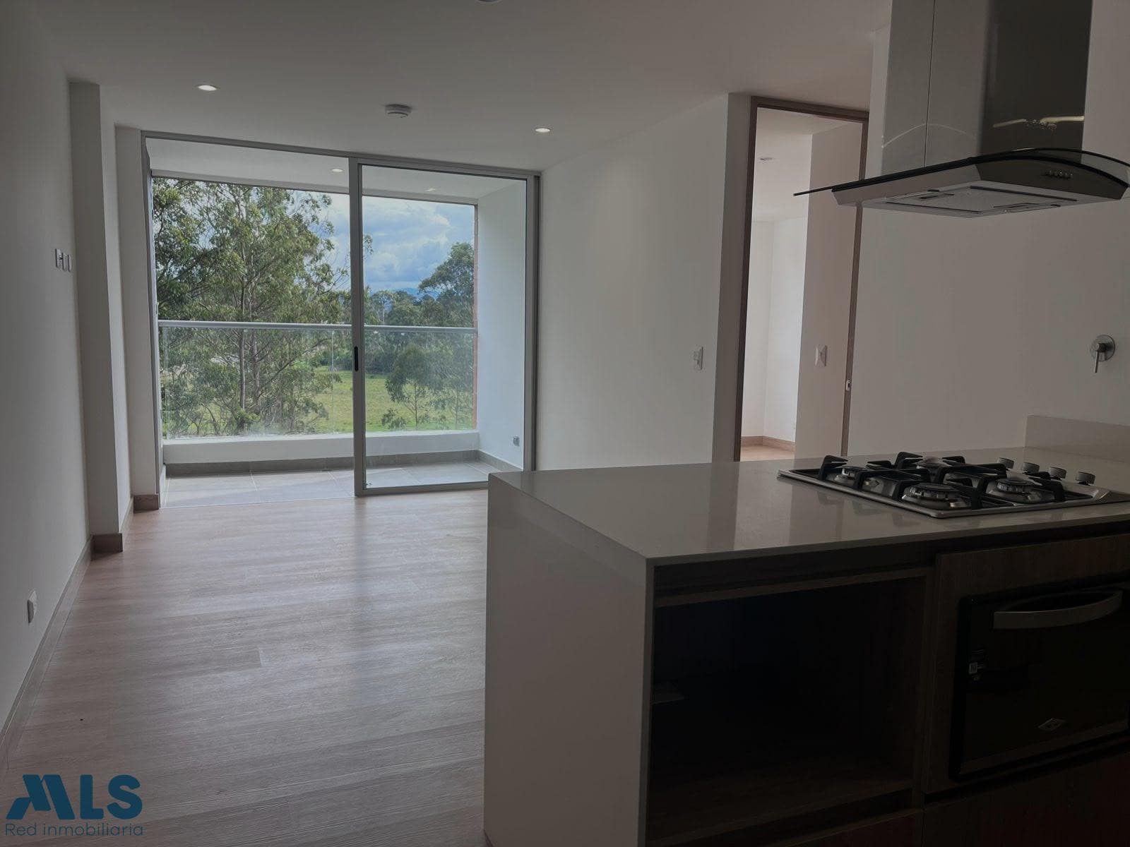 Apartamento en venta en San Nicolas, Oriente Antioqueño, Rionegro — foto 1 de 18