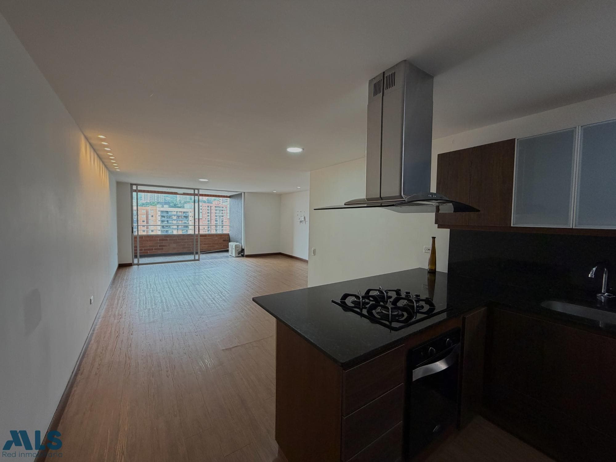 Apartamento en venta en Loma De Cumbres, Aburra Sur, Envigado — foto 1 de 20