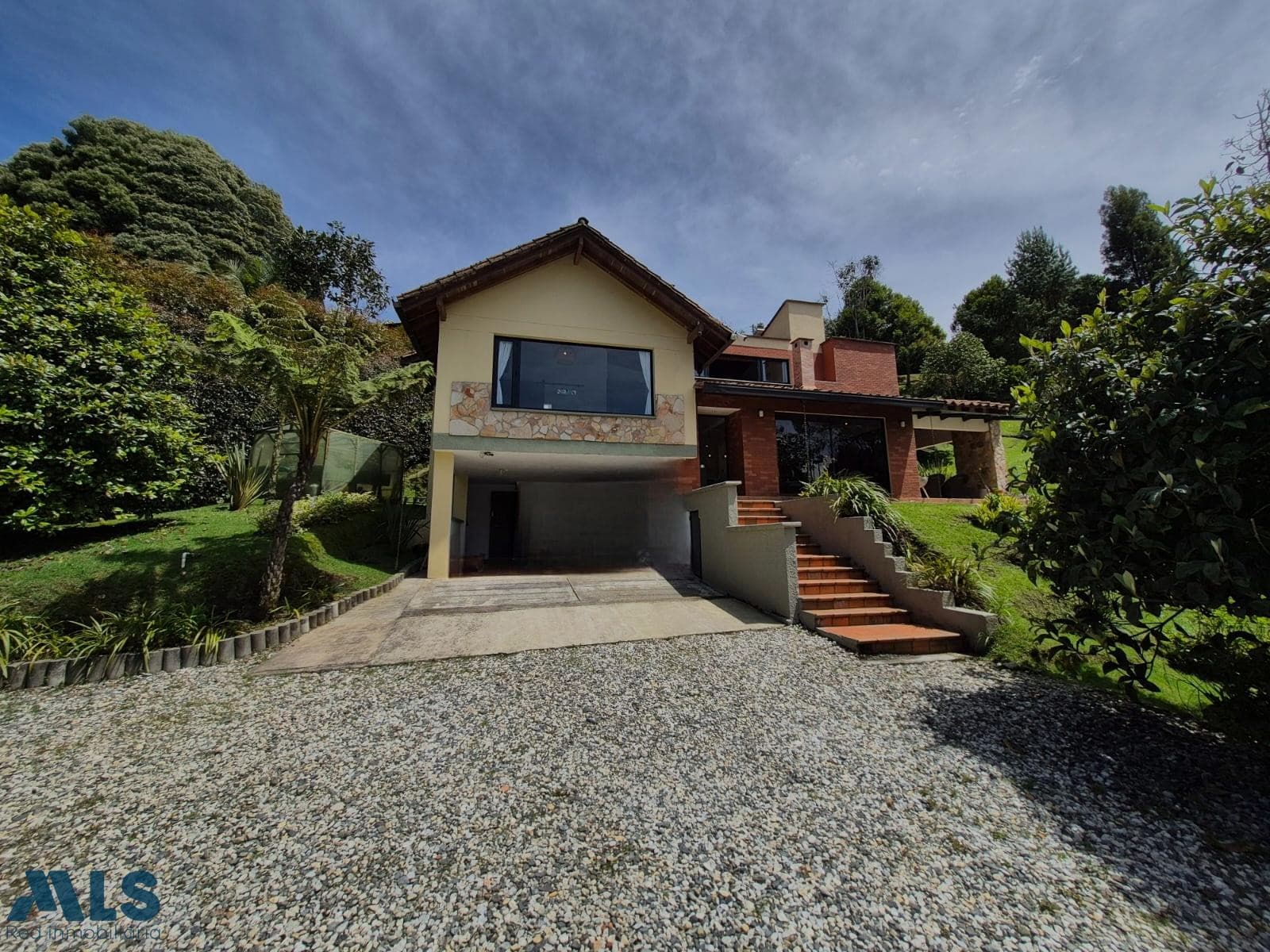 Casa en venta en Alto Del Escobero, Aburra Sur, Envigado — foto 1 de 16