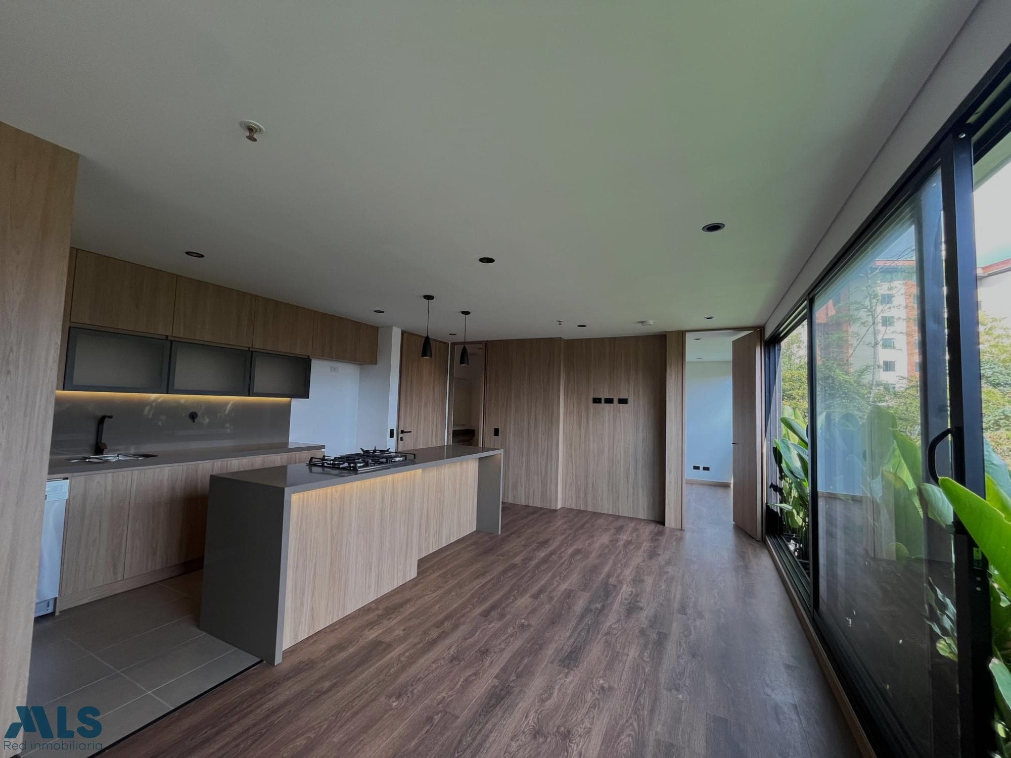 Apartamento en venta en El Esmeraldal, Aburra Sur, Envigado — foto 1 de 29