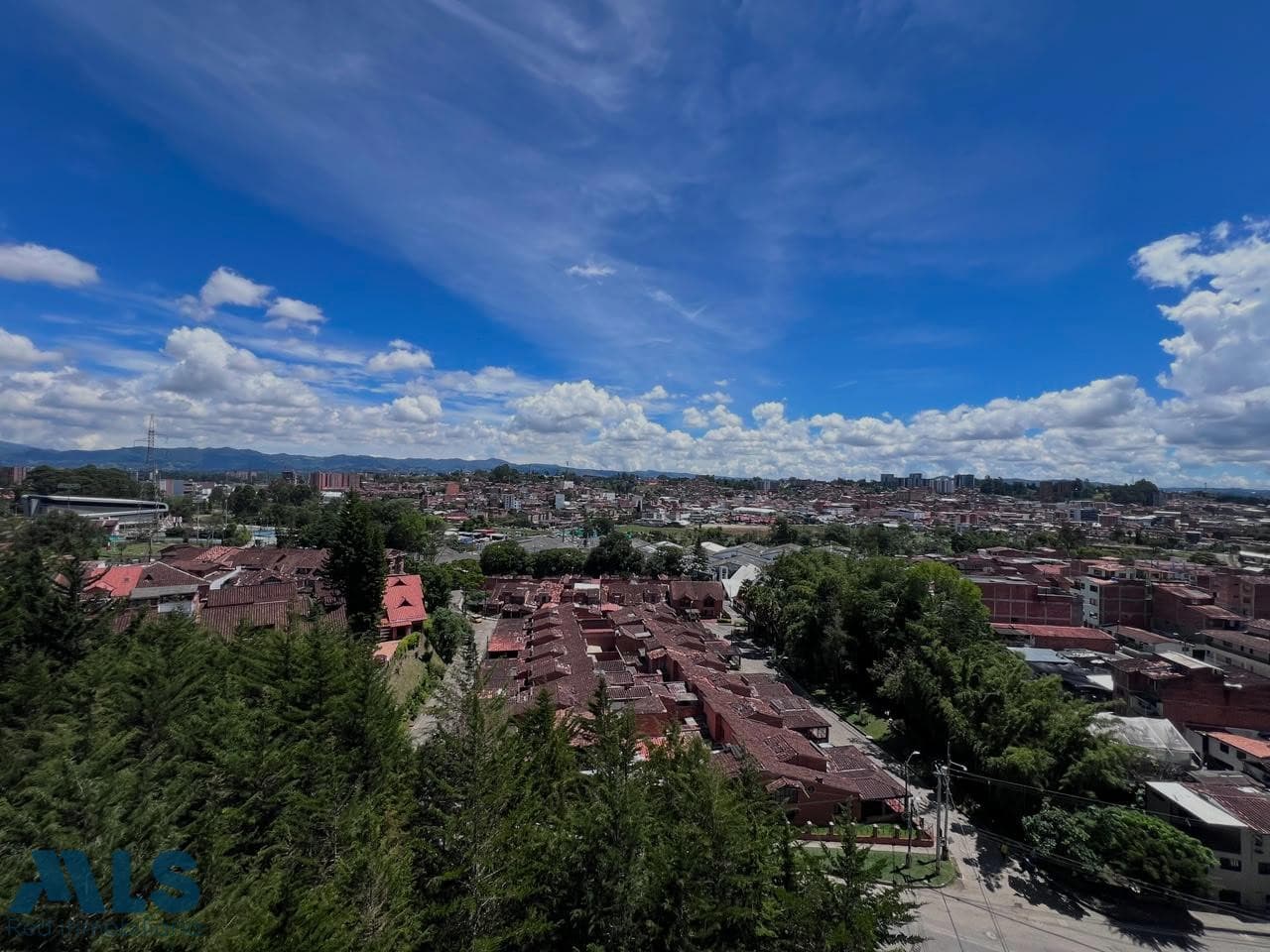 Apartamento en venta en Sector Los Colegios, Oriente Antioqueño, Rionegro — foto 1 de 28