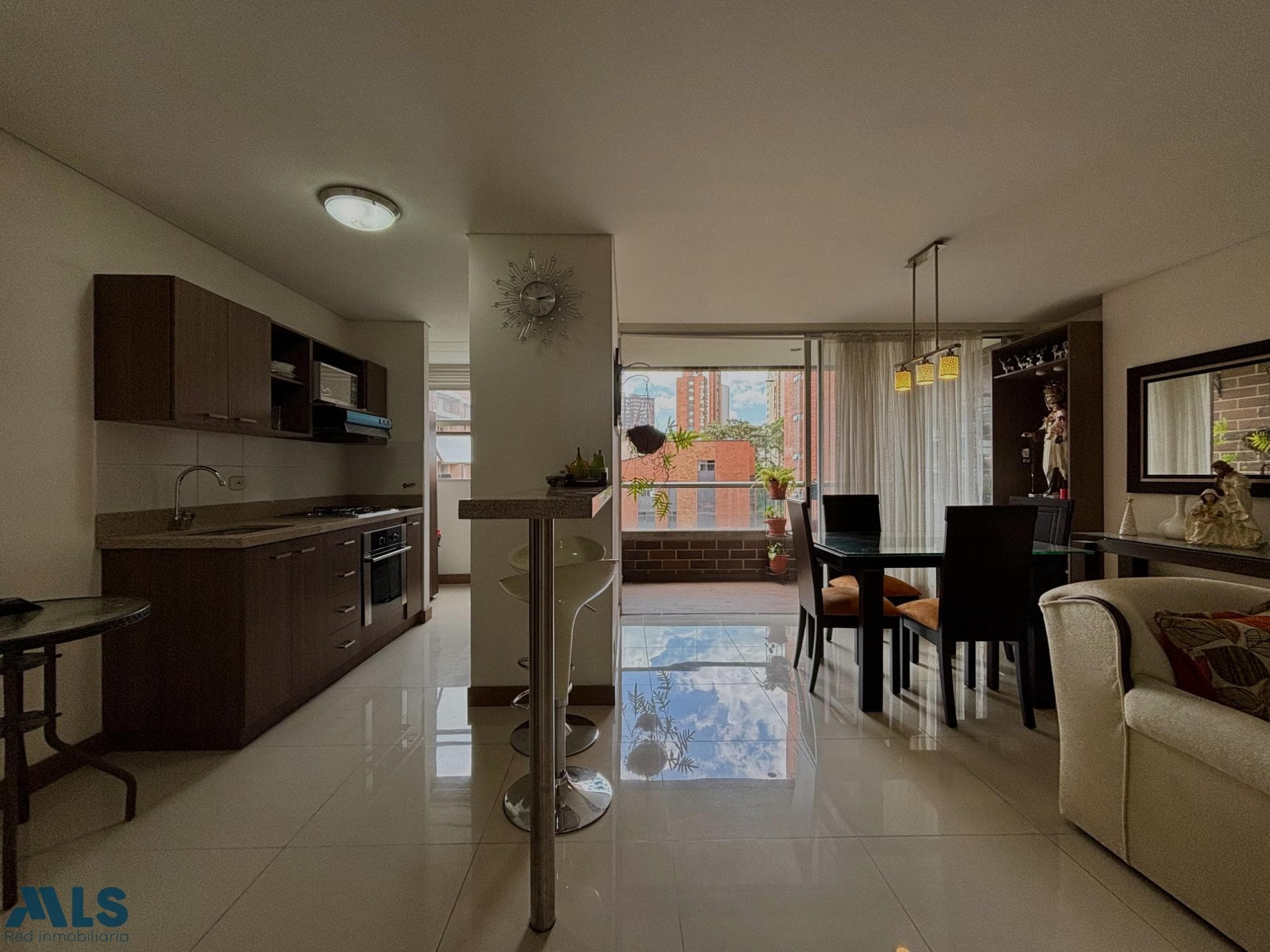 Apartamento en venta en Bosques De Zuñiga, Aburra Sur, Envigado — foto 1 de 17
