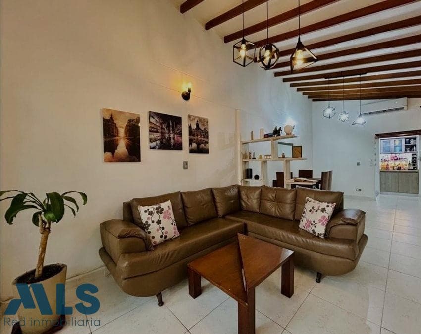 Apartamento en venta en Centro, Medellín — foto 1 de 16