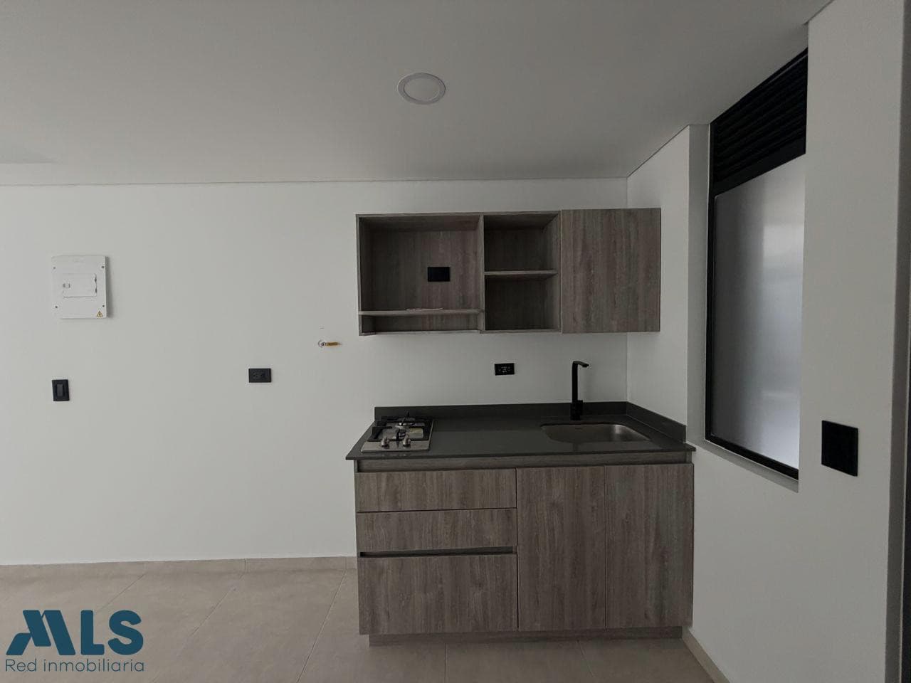 Apartamento en venta en Estadio, Laureles, Medellín — foto 1 de 10