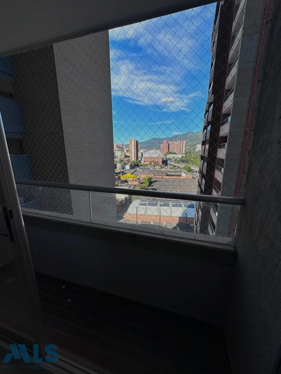 Apartamento en venta en Niquia, Norte, Bello — foto 1 de 15