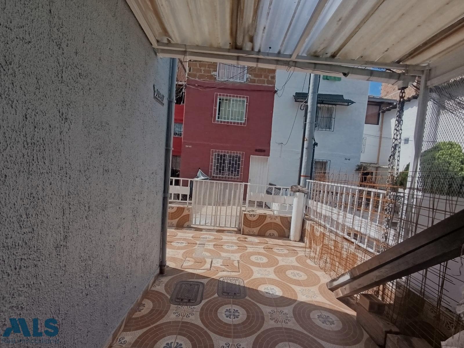 Casa en venta en El Rincón, Belén Guayabal, Medellín — foto 1 de 14