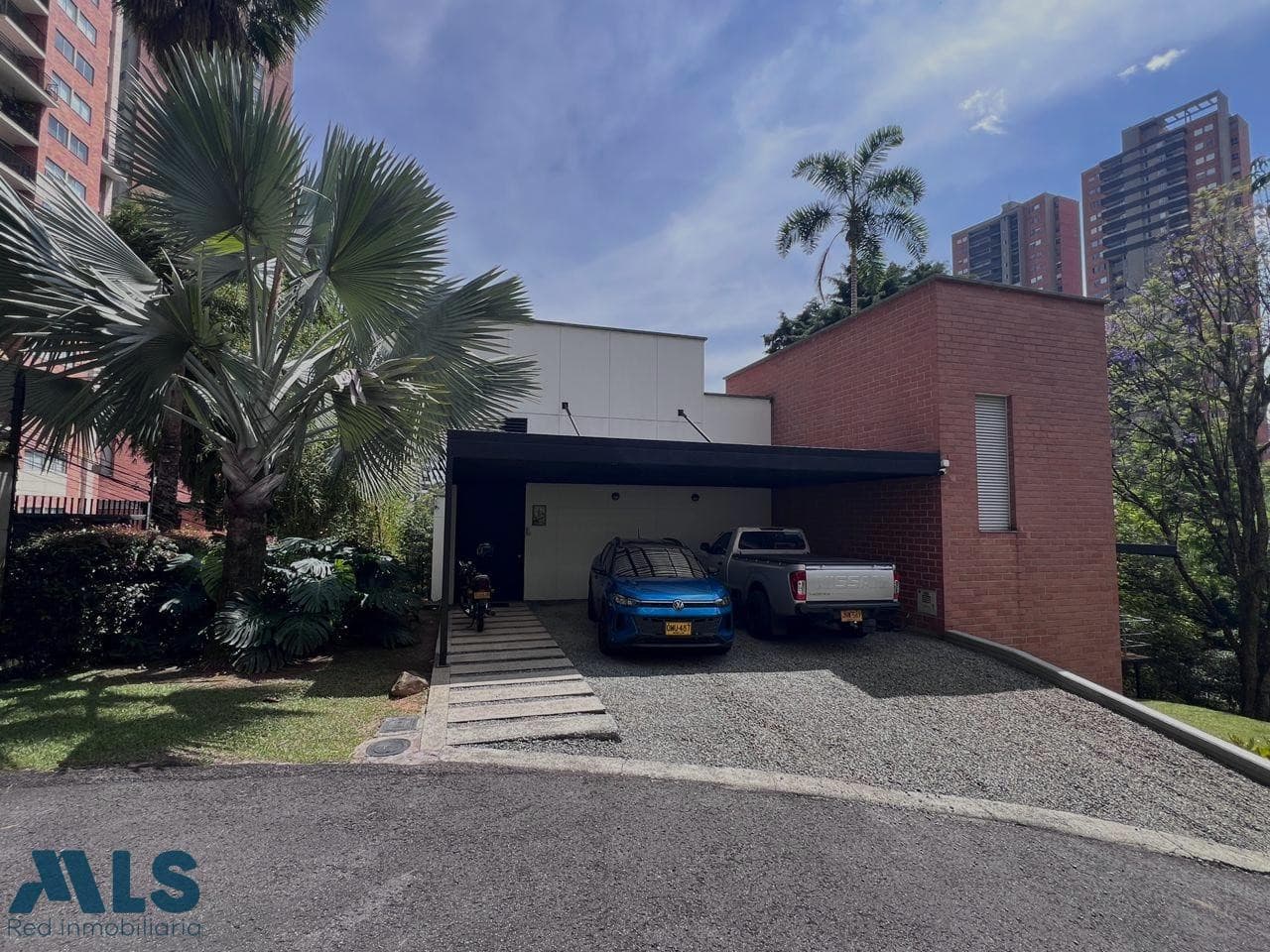 Casa en venta en V. Cañaveralejo, Aburra Sur, Sabaneta — foto 1 de 27