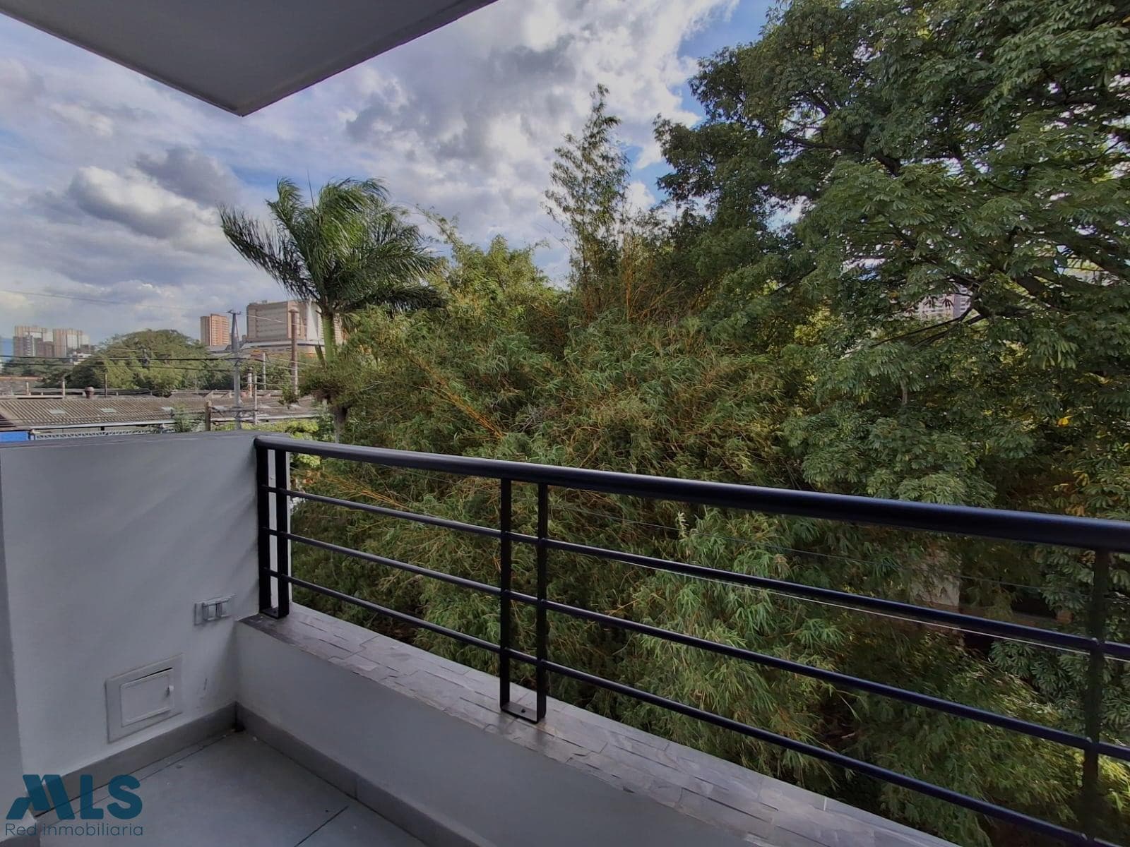 Apartamento en venta en Manchester, Norte, Bello — foto 1 de 16