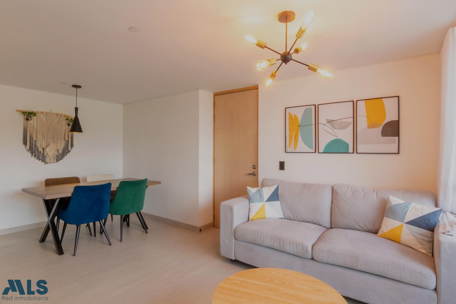 Apartamento en venta en La Abadía, Aburra Sur, Envigado — foto 1 de 30