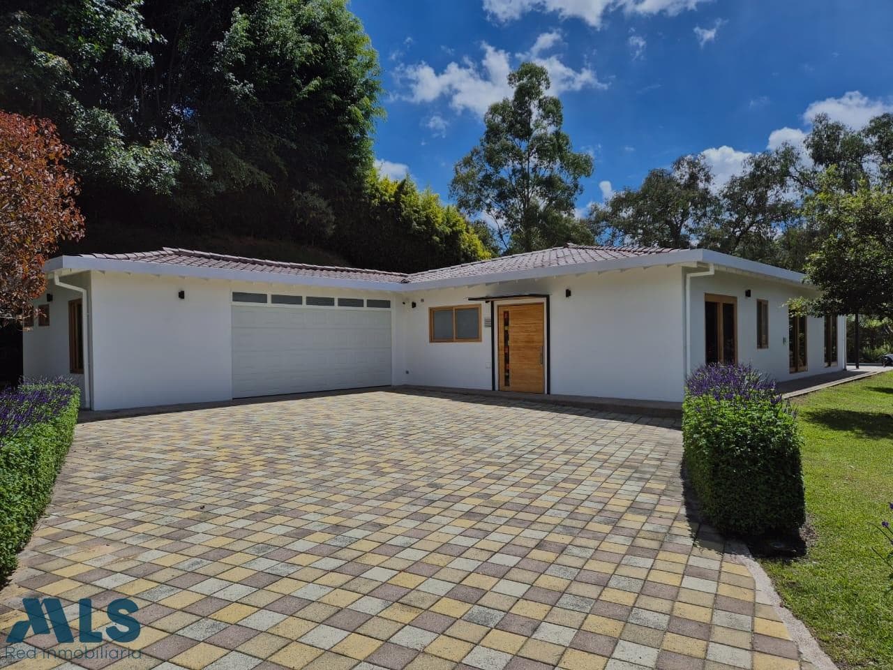 Casa en venta en V. El Tablazo, Oriente Antioqueño, Rionegro — foto 1 de 33
