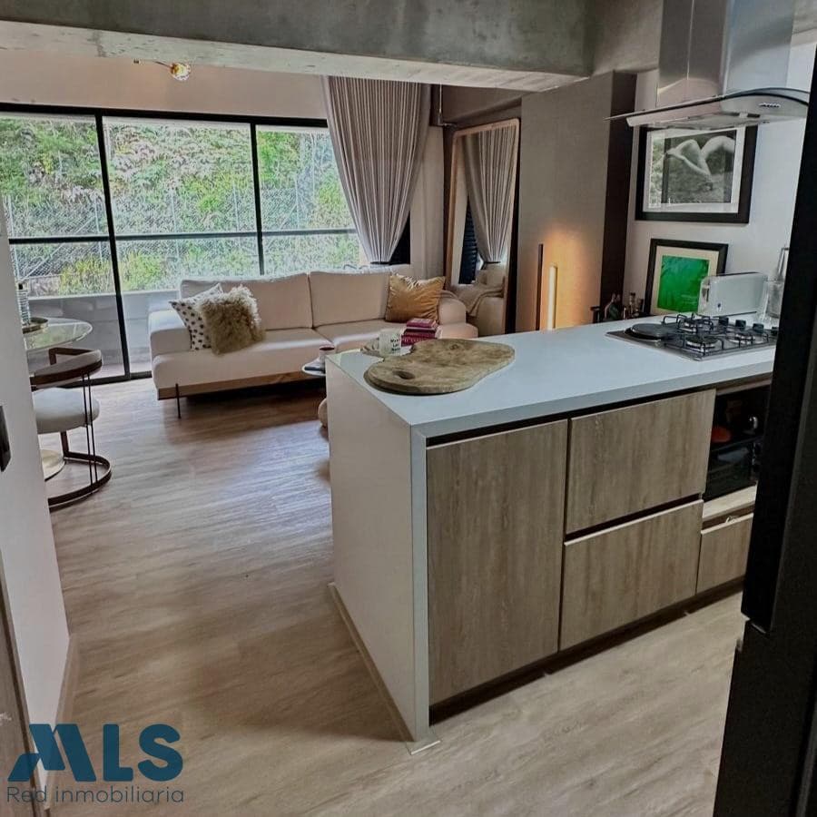 Apartamento en venta en V. Pantalio, Oriente Antioqueño, El Retiro — foto 1 de 11